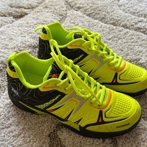 Acacia unisex Neon Yellow and Black pickleball Shoes